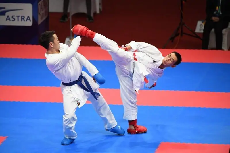 Máskeýde qazaqstandyq karateshiler 4 medal jeńip aldy