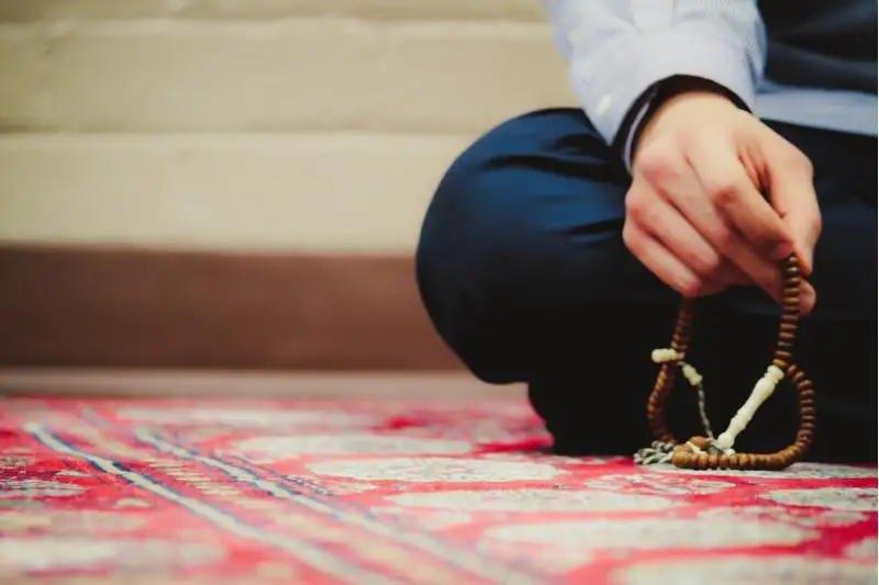Sırııadaǵy soǵysqa attanǵan Dıas: Jeıtin tamaq tappaı, shóp jep, las sý iship kún kórdik
