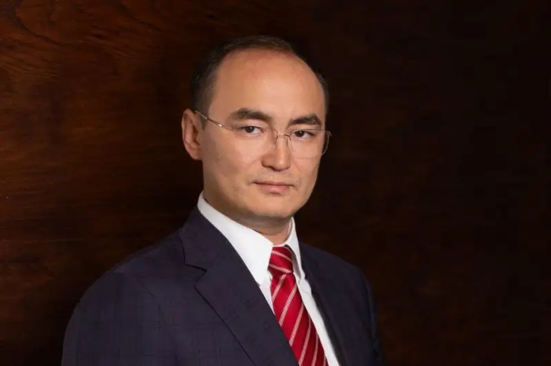 Rýslan Manataev QR aýyl sharýashylyǵy vıtse-mınıstri qyzmetinen bosatyldy