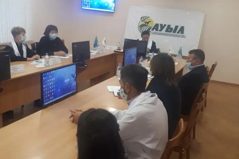 «Aýyl» partııasy aýyldarda sapaly medıtsınalyq qyzmet kórsetý máselesin kóterdi