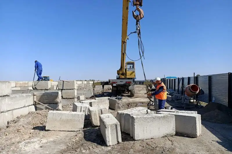 Esil qalasynda 45 páterli turǵyn úıdiń qurylysy júrip jatyr