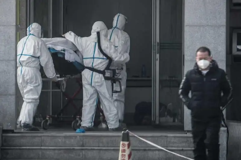 Қытайда пневмонияның өршуі: 440 адам жұқтырып, 9-ы көз жұмды