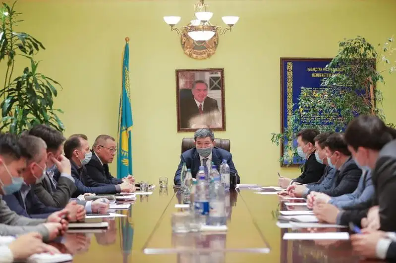 Atyraý oblysynyń ákimi energııa júıesin qatań baqylaýǵa alýdy tapsyrdy