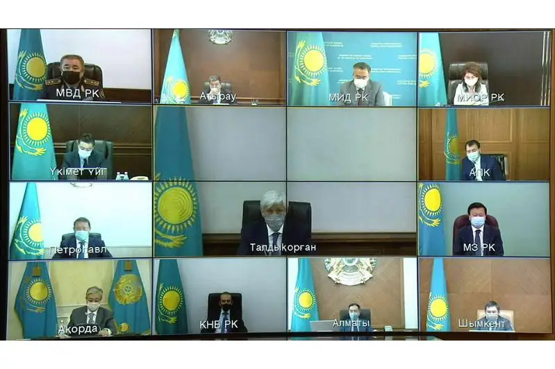 Almaty halqy karantın tártibine baǵynbaıtyn óńirlerdiń basynda tur - Toqaev
