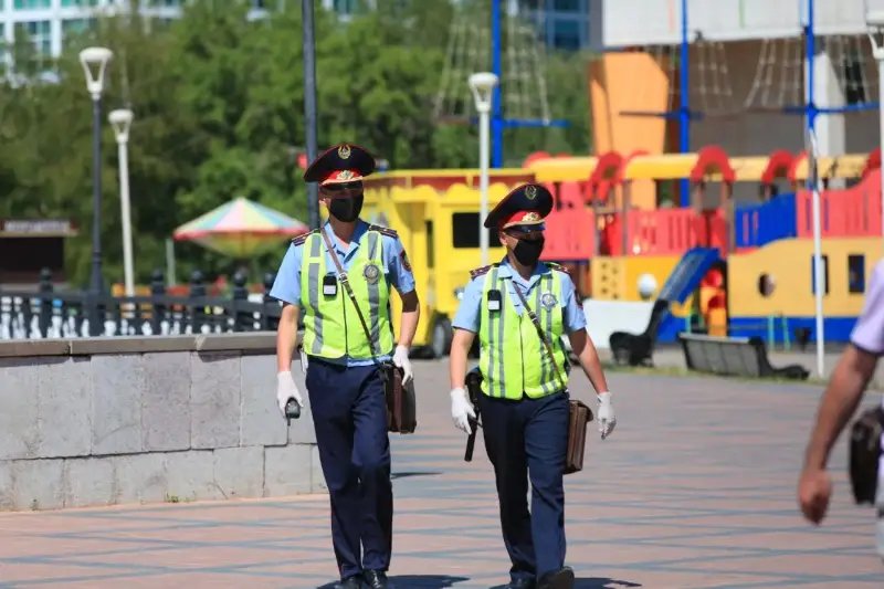 Nur-Sultan polıtsııasy erekshe jumys tártibine kóshti