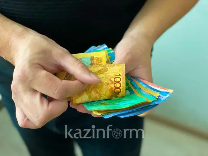 Almatylyq maman ekologııa talaptaryn buzǵan kásipkerden para suraǵan