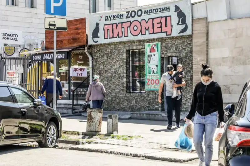 Ақтөбеде карантин күшейтіліп, дүкендердің жұмысы шектелді
