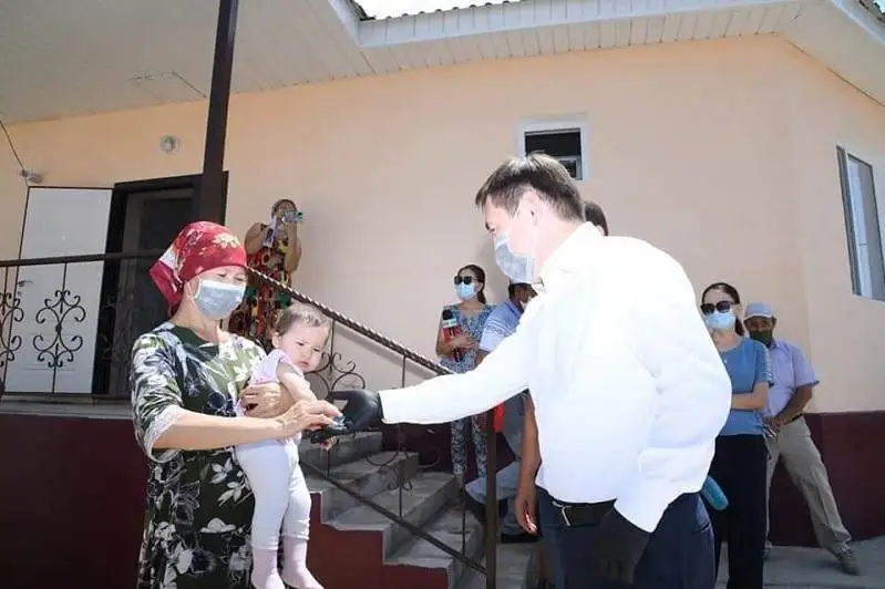 Shymkentte tasqynnan zardap shekken Eltaı aýylynyń turǵyndary baspanaly boldy