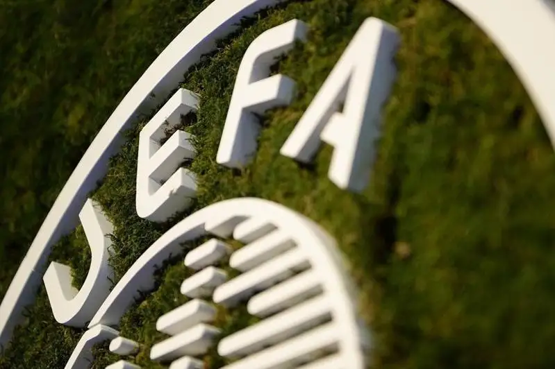 ÝEFA Qazaqstanǵa fýtbol maýsymyn qalaı aıaqtaýdyń jobasyn usyndy