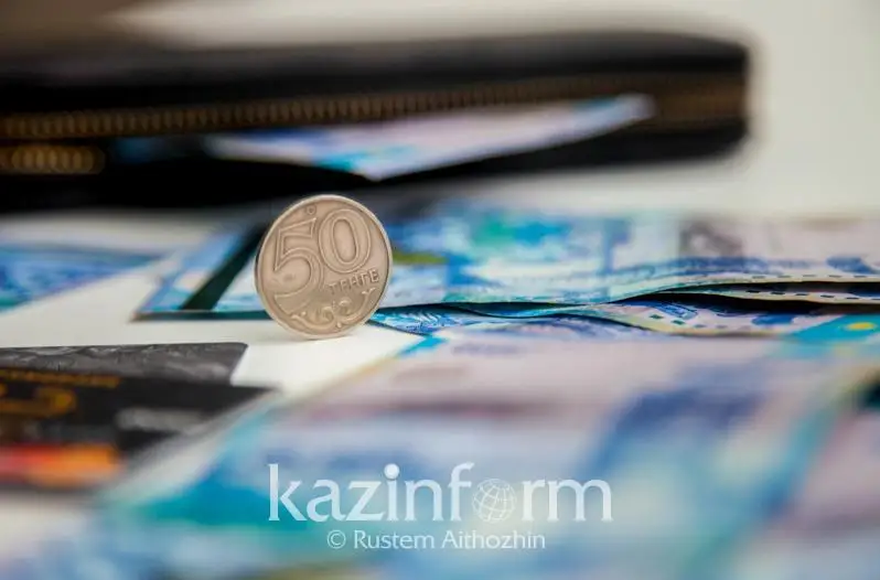 Qazaqstanda aılyq eseptik kórsetkish pen tómengi jalaqy mólsheri ózgerdi
