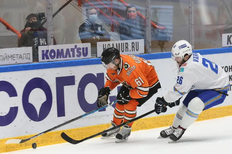 Hokkeı: «Barys» ekinshi oıynda «Amýrdan» jeńildi