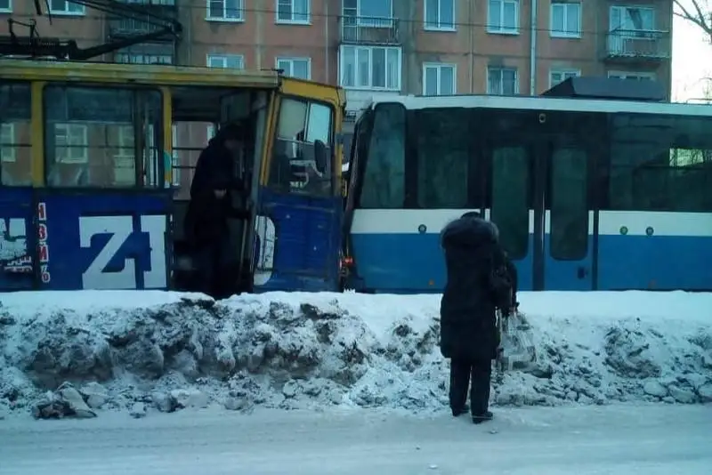 Óskemende tramvaılar soqtyǵysty