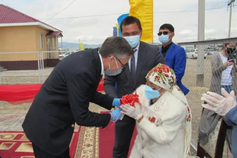 Almaty oblysynyń Kegen aýdanynda 15 otbasy baspanaly boldy