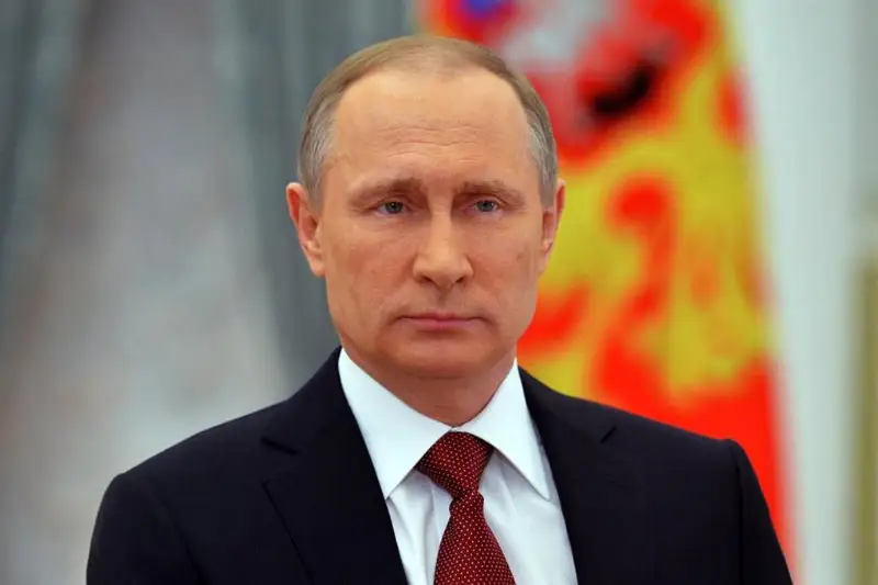 Владимир Путин Нұрсұлтан Назарбаевқа сауығып кетуін тілеп, жеделхат жолдады