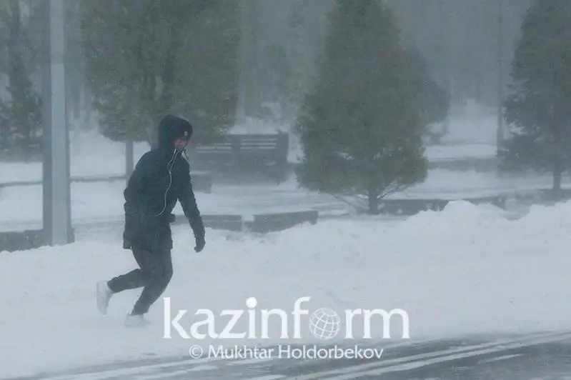 Qostanaı oblysynda tuman túsip, boran soǵady
