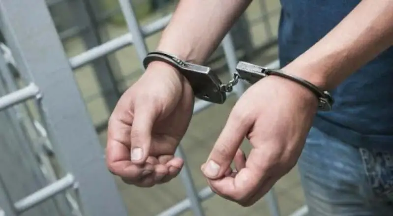 Atyraýda 76 jastaǵy zeınetkerge shabýyl jasaǵan kúdikti ustaldy