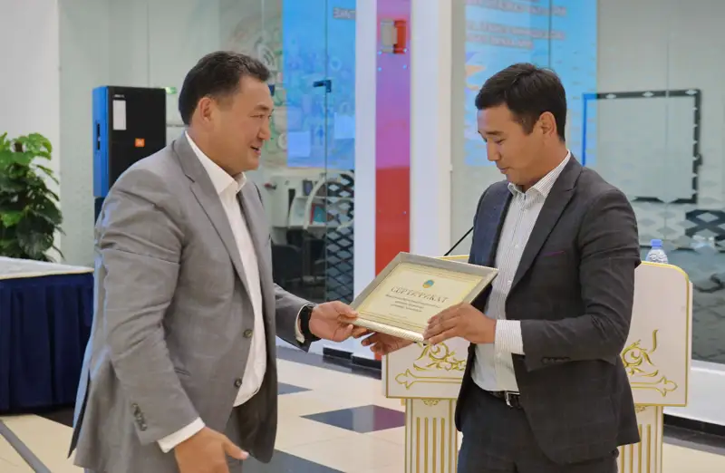 Pavlodarda jastarǵa arnalǵan 10 mln teńge «Ertis daryny» syıaqysy taǵaıyndaldy
