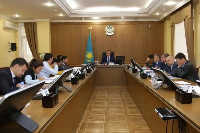 Asqar Myrzahmetov: Taraz sheberler ortalyǵyna aınalýy kerek