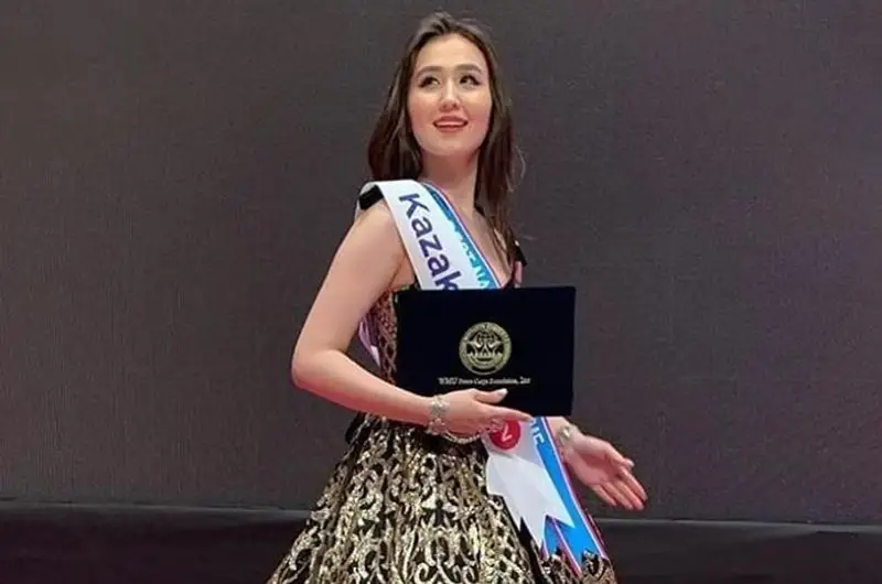 Qaraǵandylyq boıjetken Ońtústik Koreıada ótken sulýlyq baıqaýynda Miss National atandy
