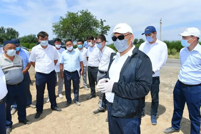 Ómirzaq Shókeev Maqtaaral aýdanynda atqarylyp jatqan jumystarmen tanysty