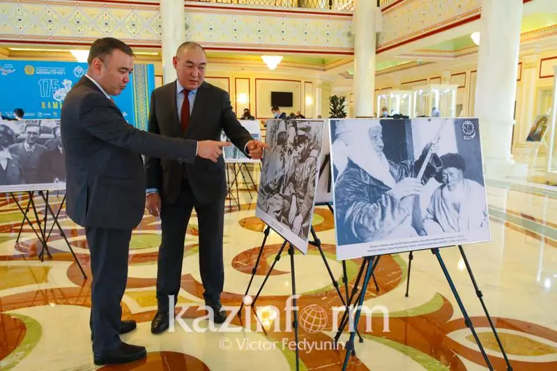Nur-Sultanda Jambyl Jabaev mýzeıiniń ekspozıtsııasy qoıyldy