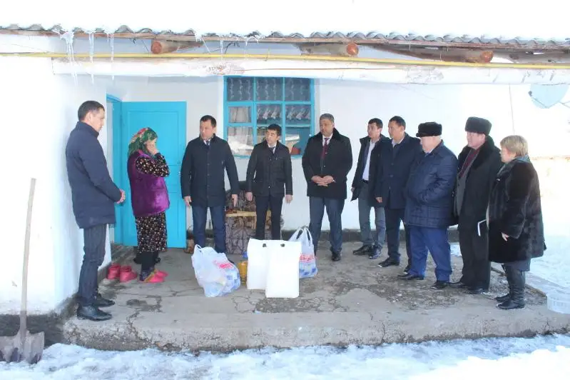 Túrkistan oblysynda «Qamqorlyq» baǵdarlamasymen 7 balaly otbasy úıli boldy