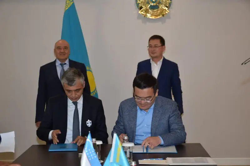 Түркістан әкімдігі мен Өзбекстан құрылыс министрлігі ынтымақтастық меморандумына қол қойды