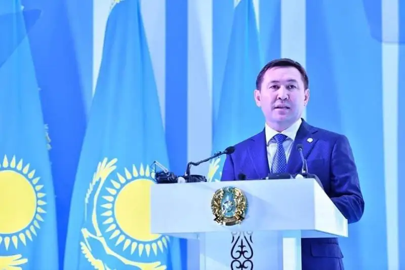 Shymkent ákimi qala halqyna esep berdi
