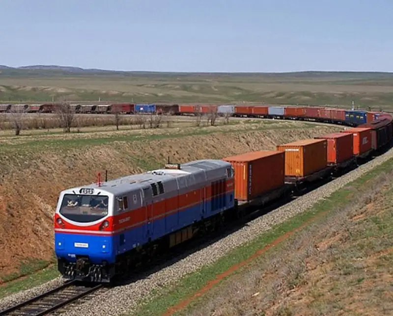 2020 jyly «Qytaı-Eýropa» temirjol ekspresimen 10 myńnan astam júk poıyzy ótti