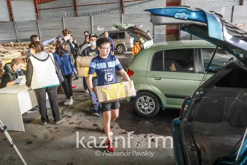 Almatyda az qamtylǵan bes myń otbasyna azyq-túlik taratylady