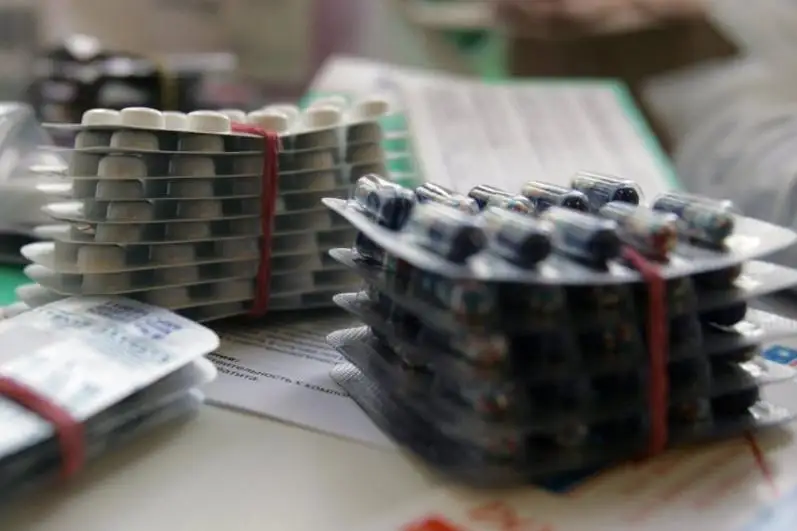 Almatyda 35 myń dári zańsyz saýdadan alyndy