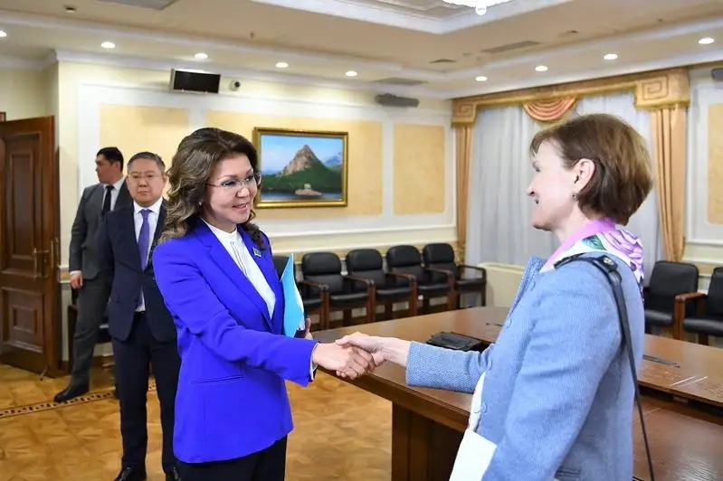 Darıǵa Nazarbaeva Dúnıejúzilik bankpen birlesken yntymaqtastyqty talqylady