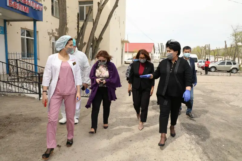 Atyraýda ınfektsııalyq statsıonar qyzmetkerleri qonaqúılerge ornalastyrylady