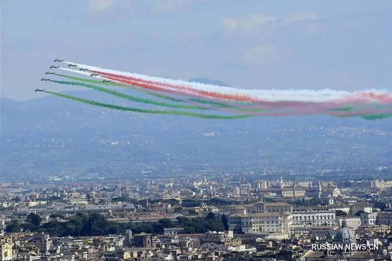 Italııa eldiń fashızmdi jeńgeniniń 75 jyldyǵyn karantın jaǵdaıynda atap ótti