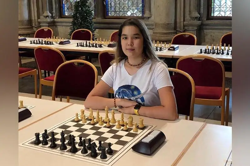 Shahmattan halyqaralyq onlaın týrnırde Ásel Lesbekova júldeli oryndy ıelendi