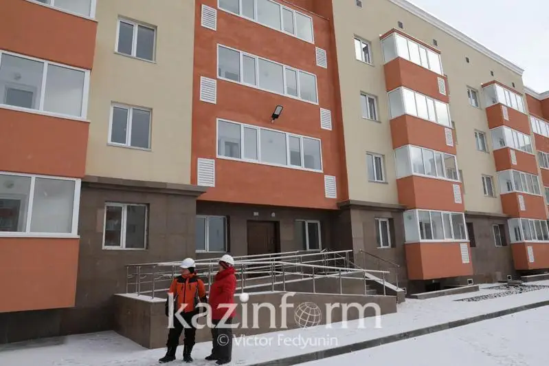 Qostanaı oblysynda kóp qabatty bes úıdiń qurylysy bastaldy