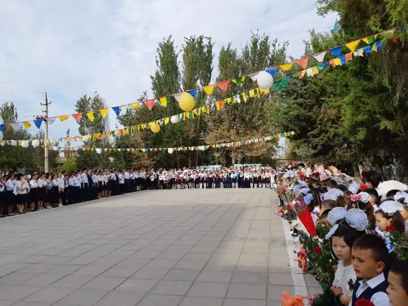 Maqtaaralda bilim kúni keń kólemde atalyp ótti