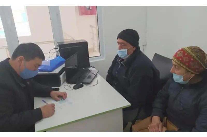 Túrkistandyq polıtseıler 29 jyldan beri elge qaıta almaı júrgen azamatqa qol ushyn sozdy