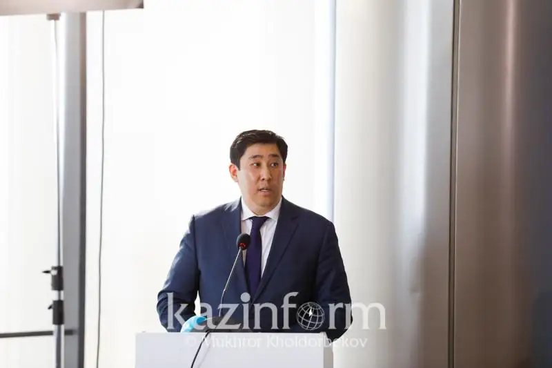 «Volonter», «Metsenat» qazaq uǵymynda burynnan bar – kásipker