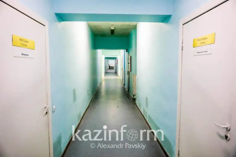 Mınıstrlik Talǵardaǵy medıtsınalyq mekemege tekserý júrgizbek