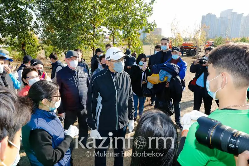 Árbir qazaqstandyq qorshaǵan ortaǵa degen jaýapkershiligin sezinýi tıis - Máýlen Áshimbaev