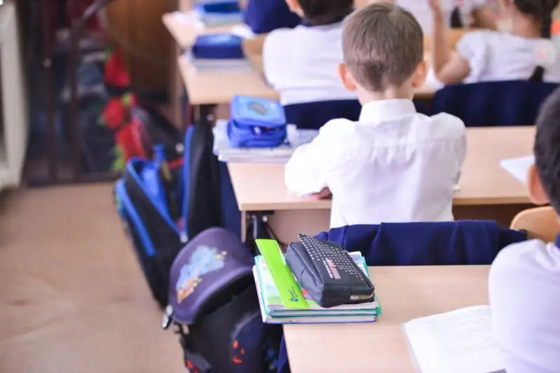 Elorda oqýshylarynyń sómkesi normadan 2,5 ese aýyr