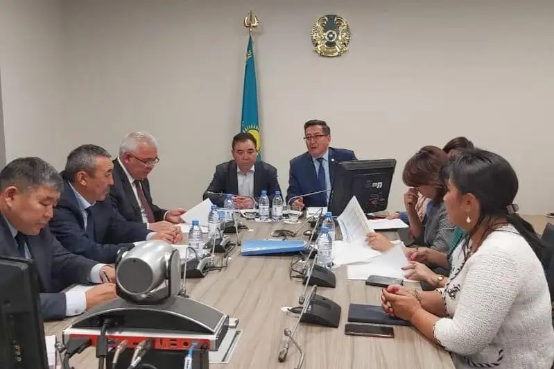QR Prezıdent ákimshiliginiń ókili Túrkistan oblysynda MÁMS júıesiniń júzege asýyn tekserdi