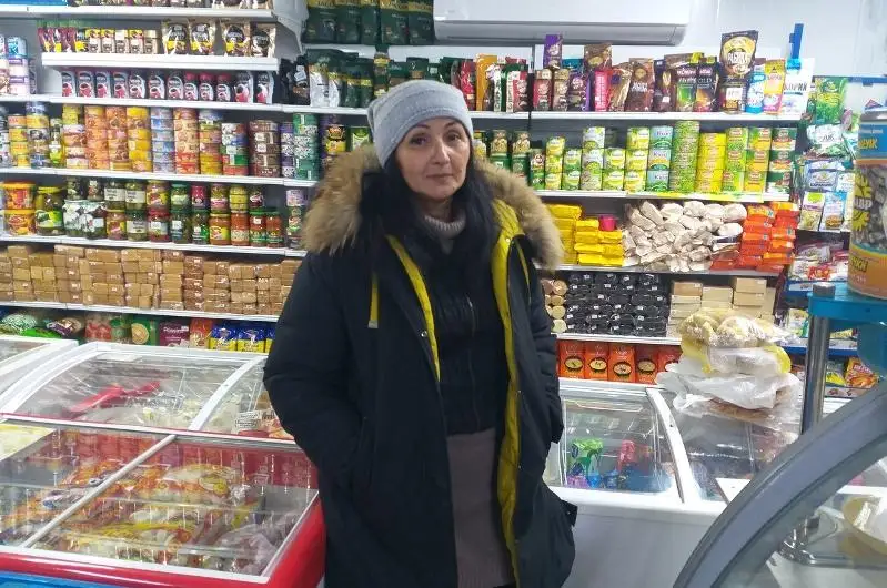 Өскеменде қарулы тонаушыға қарсы тұрған әйел оқиғаның қалай болғанын айтып берді