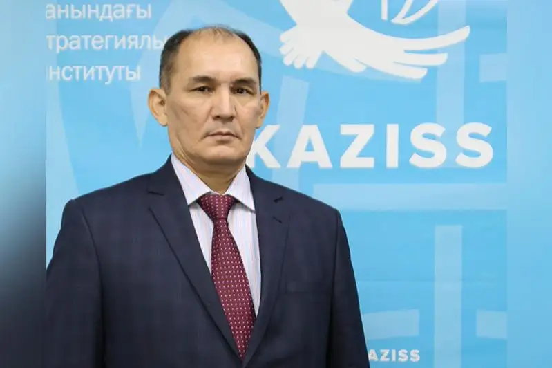 Qazaqstandyq sarapshy Maık Pompeonyń saparyna qatysty pikir bildirdi