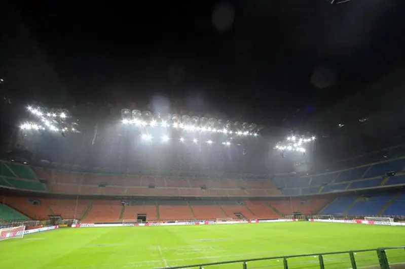 Koronavırýs: Eýropa lıgasynyń «Inter» - «Lýdogorets» oıyny jankúıersiz ótedi