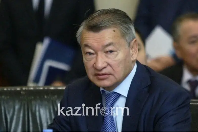 «Shekara baqylaýda» - Danıal Ahmetov koronavırýsqa qatysty úreılenbeýge shaqyrdy
