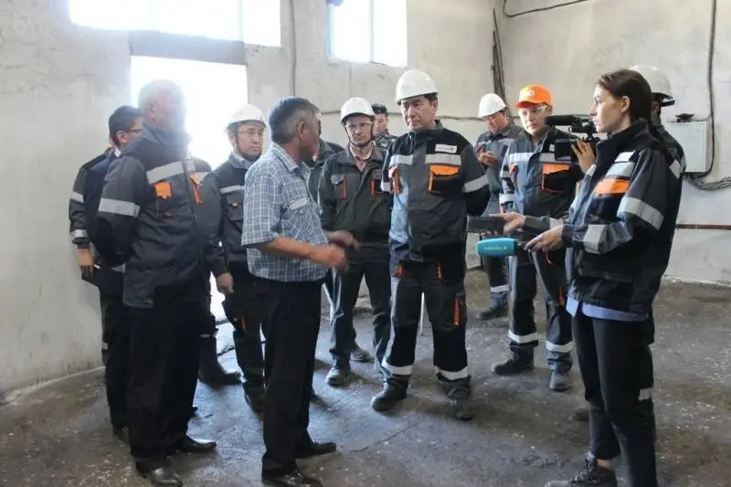 Erlan Qoshanov «Shubarkól kómir» kompanııasynyń jumysshylarymen kezdesti
