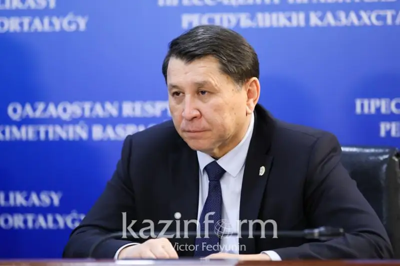 Jandarbek Bekshın Qytaıdan kelgen azamattardan emhanaǵa barýdy ótindi
