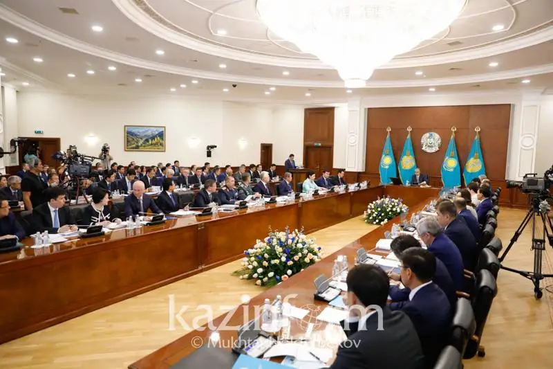 Prezıdent Saýda jáne ıntegratsııa mınıstrine tapsyrmalar berdi